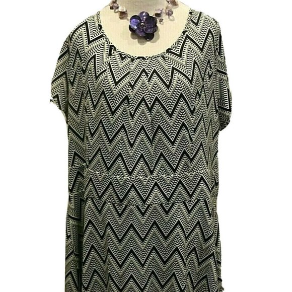 TALBOTS Woman Black & White Geometric Print Dress - Picture 1 of 9